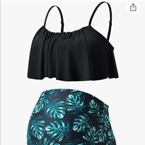 DEBELLY Maternity 2 piece bikini swimsuit - Ruffle top - High waist bottom
